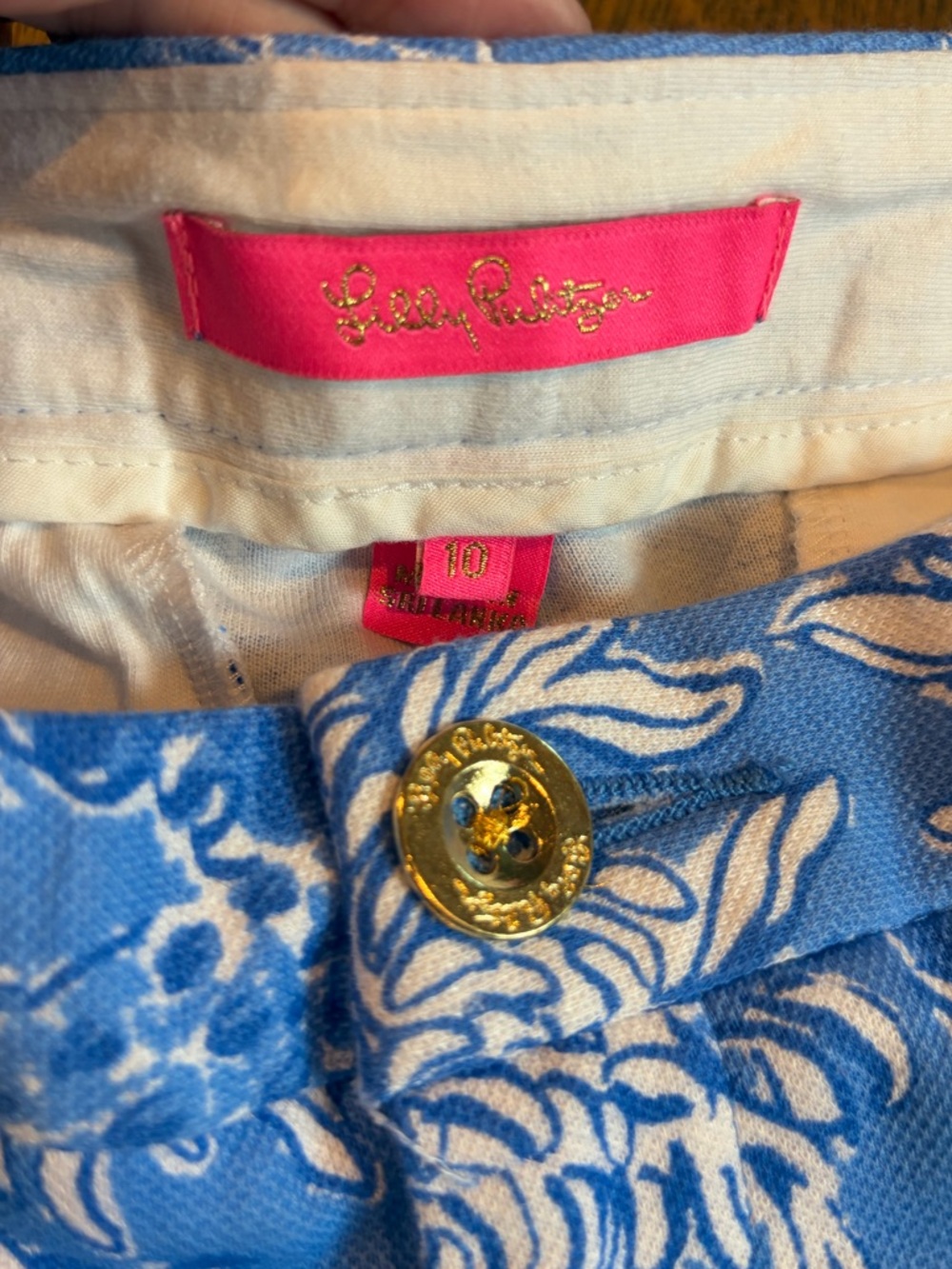 Lilly Pulitzer Scallop Hem Shorts - Picture 3 of 5
